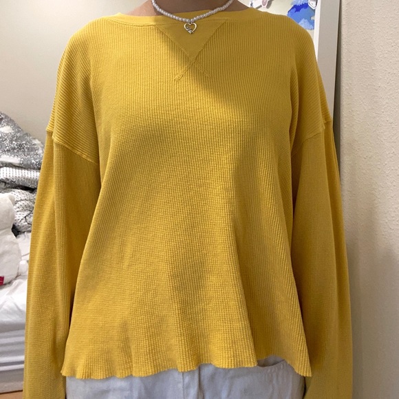 BRANDY MELVILLE LONG SLEEVE - Picture 2 of 2